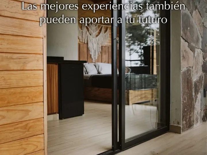 Acceso contemporáneo a una habitación